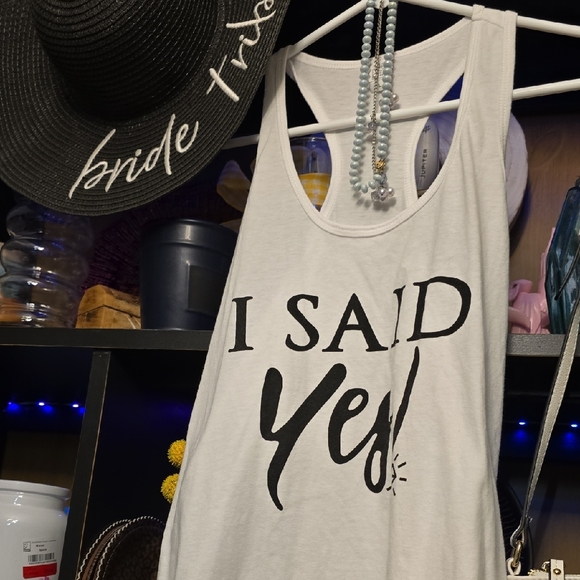 Engagment/Bridal Bundle! Tank, Tee, Sun Hat,Hand Bag, Jewelry Set. All Included!